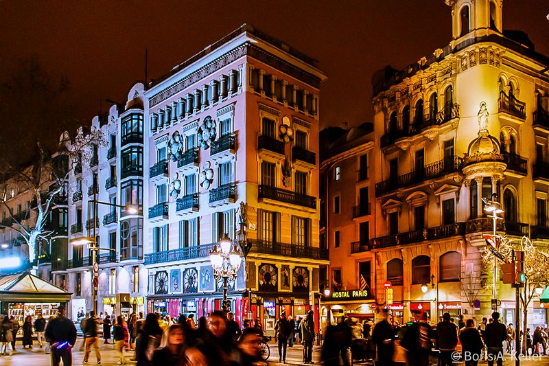 La Rambla at night