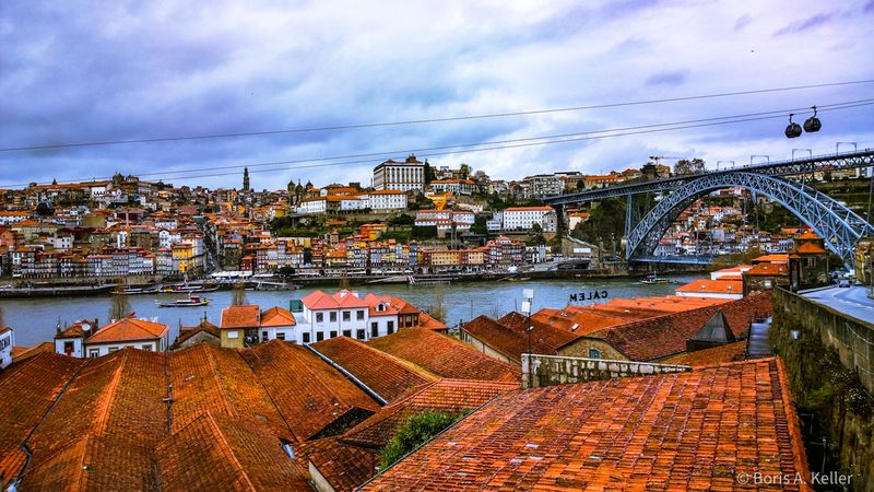 Ribeira district