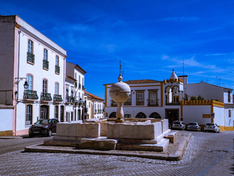 Fountain of Portas de Moura 