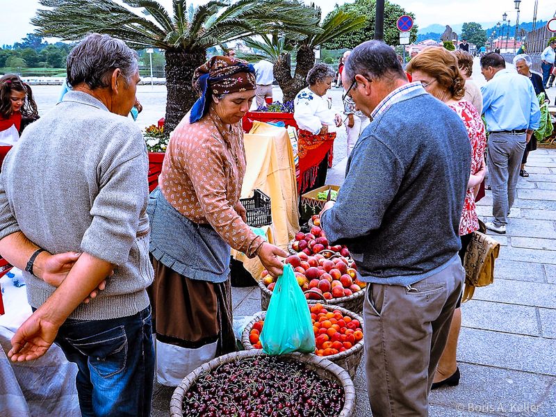 Country market