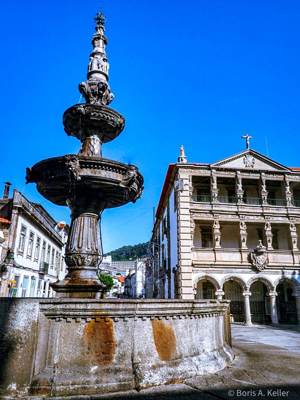 Chafariz Fountain
