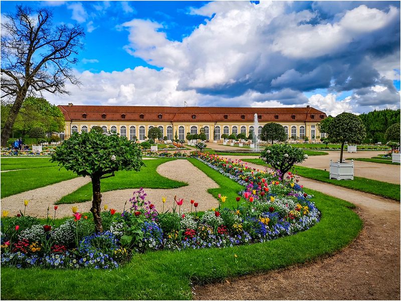 Orangerie und Hofgarten