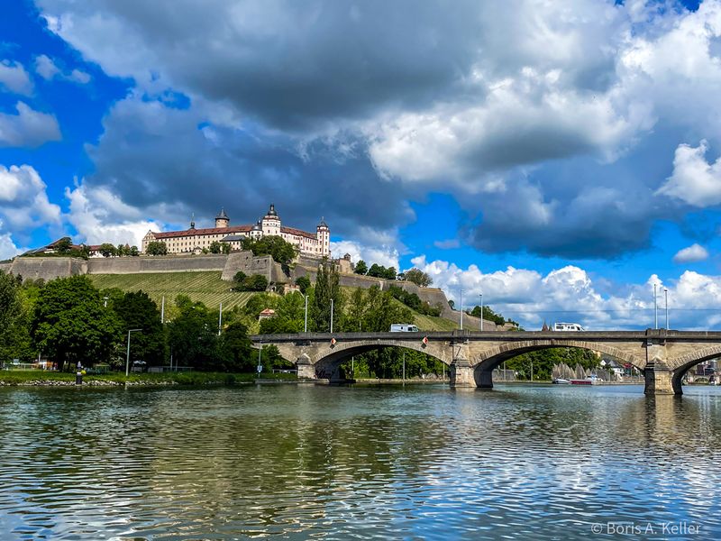 Fortress Marienberg and New Main Bridge