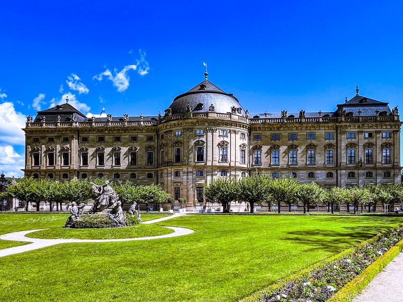 Residenz und Hofgarten 