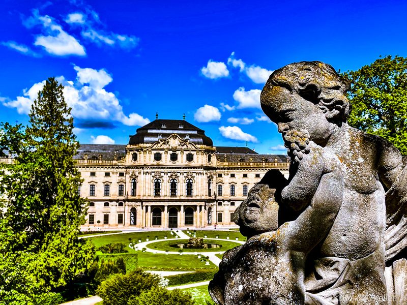 Residenz und Hofgarten 