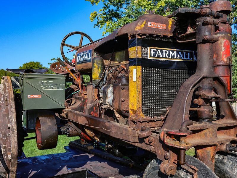 Tractor Farmall, USA  Year 1924