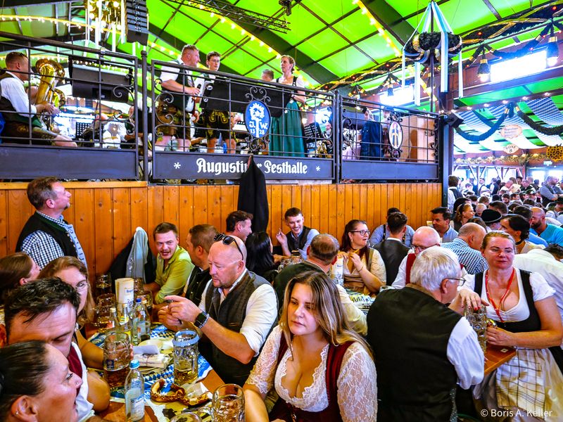 Augustiner Festhalle