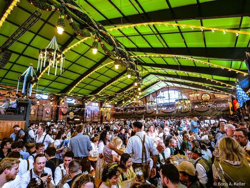 Augustiner Festhalle
