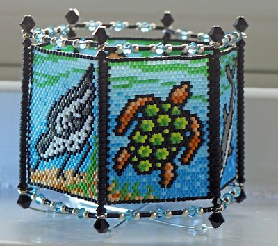 Candle voltive DMH Luminary Ocean_bird turtle dolphin.jpg