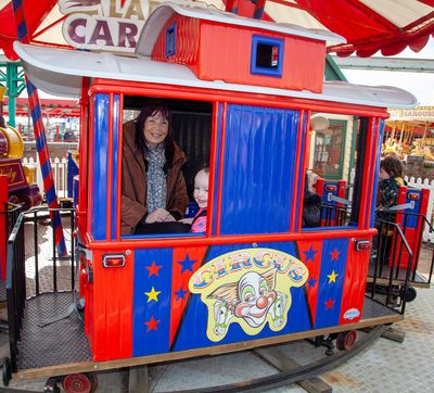 ThomasLand003.jpg