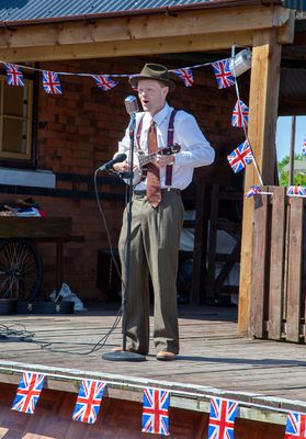 GCR1940'sDayOut035.jpg