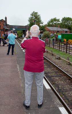 GreatCentralRailwaWithDad15.jpg