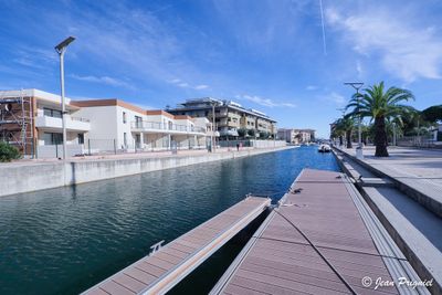 Frjus port