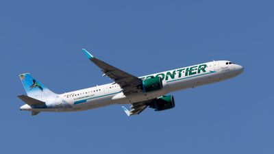 frontier_airlines_graphics