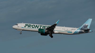 frontier_airlines_graphics