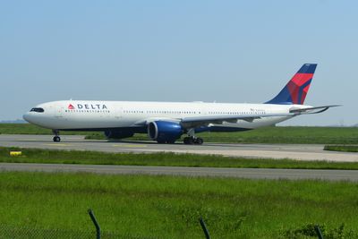 Delta Airbus A330-900 N407DX