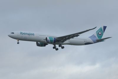 iberojet  Airbus  A330-900 CS-TKH