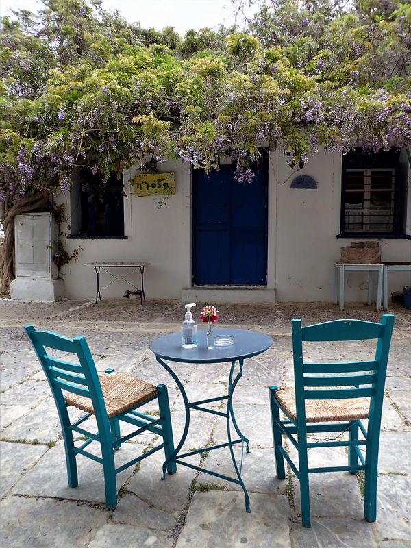 Terrace table