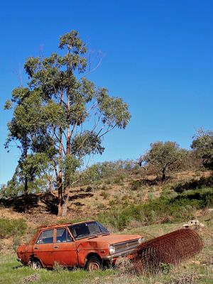 Stage 4: Rusty car