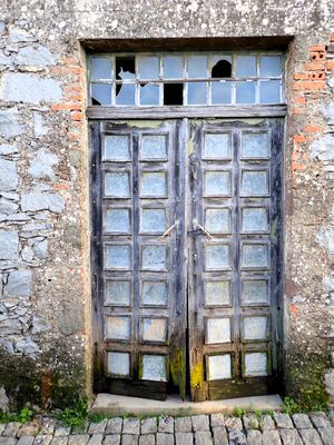 Extra: Old door