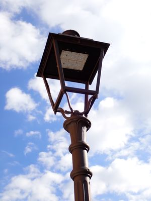 Stage 5: Lamppost