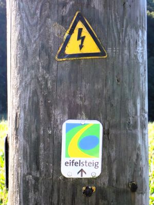 Stage 8: Trail marker