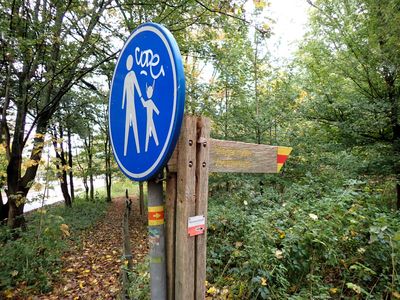 Stage 1: Trail marker