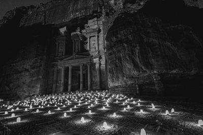 PETRA : day & night