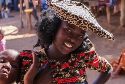 faces_at_namibia