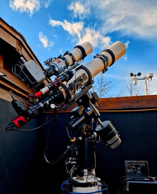 Equipment & OPENSKYIII Observatory