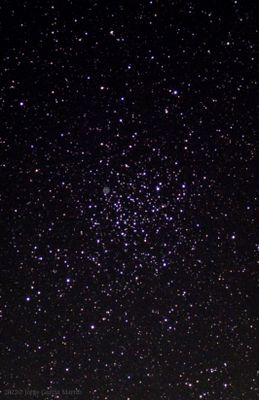M46 and his surprise (ngc2438)