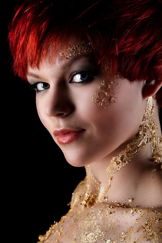 Goldengirl Anja