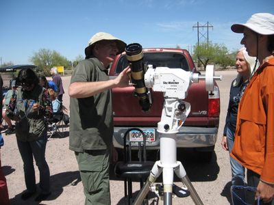 Jerry Hyman with his solar telescope