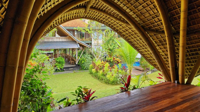 Hotel yoga platform