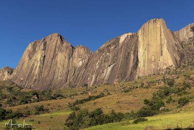 Tsaranoro peak e Karamboni wall