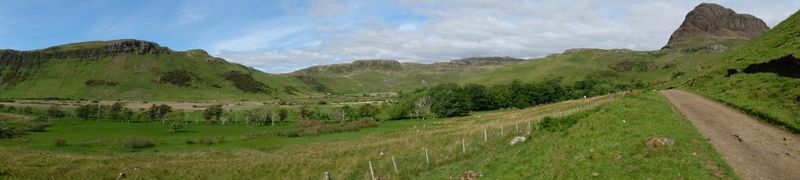 Isle of Skye, on the way to Talisker Bay