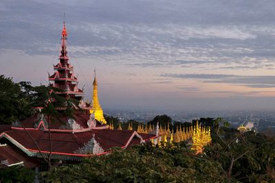 Mandalay Hill, Su Taung Pyae Pagoda