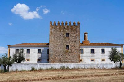 Torre de Coelheiros, Portugal