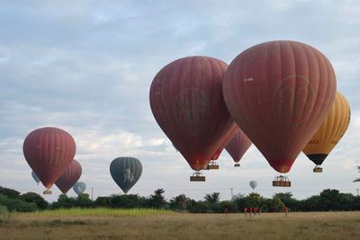 Bagan, Balloon Flight