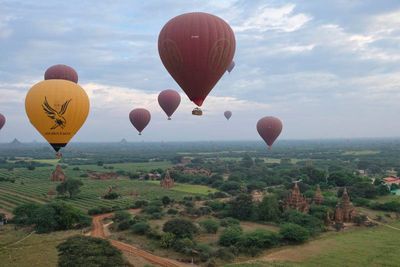 Bagan, Balloon Flight