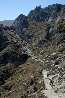 Trail to Babak Castle