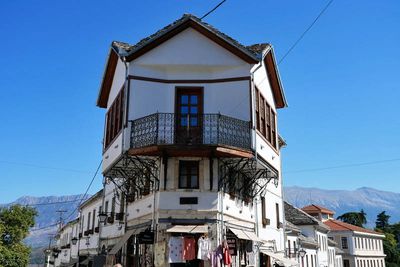 Gjirokastr, Qafa and Pazarit