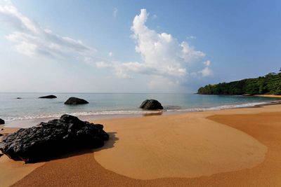 Príncipe Island, Burra Beach
