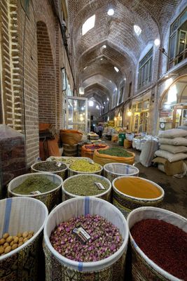 Tabriz, Bazar