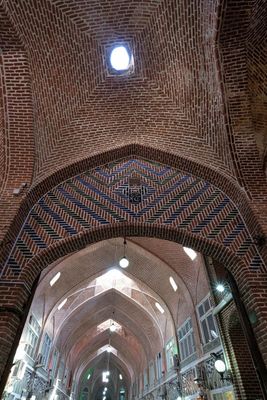 Tabriz, Bazar