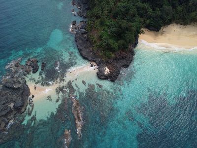 Príncipe Island, Boi Beach