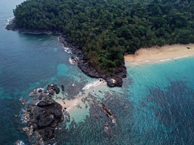 Príncipe Island, Boi Beach