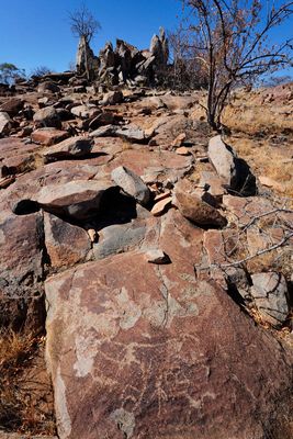 Kamanjab, Peet Albert Rock Engravings