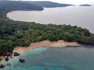 Príncipe Island, Banana Beach