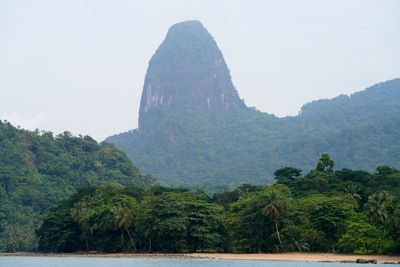 Príncipe Island, boat trip around the Island